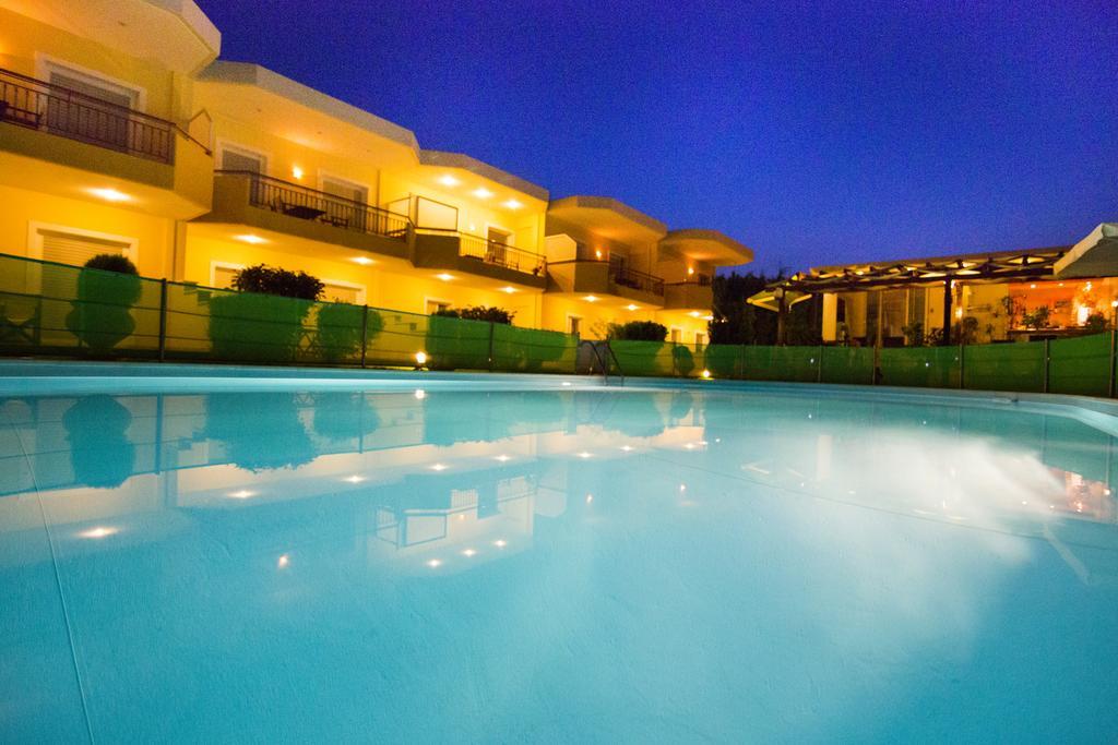 זכארו Vakis Apartments מראה חיצוני תמונה