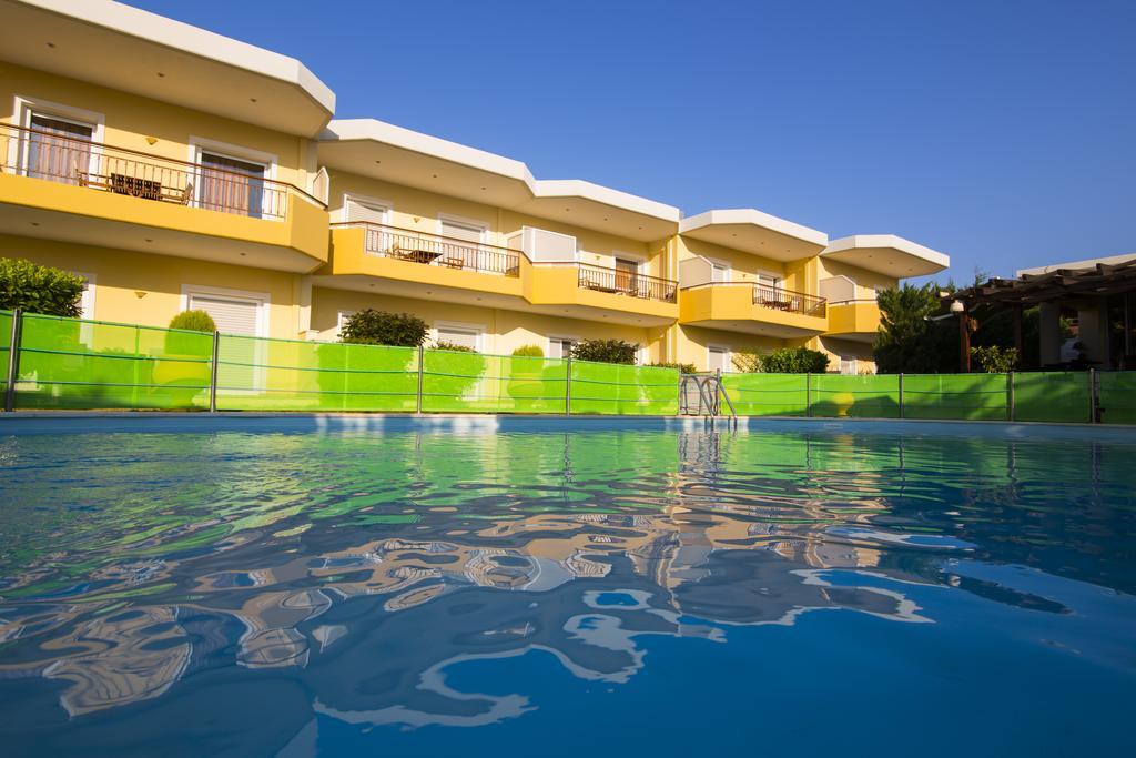 זכארו Vakis Apartments מראה חיצוני תמונה