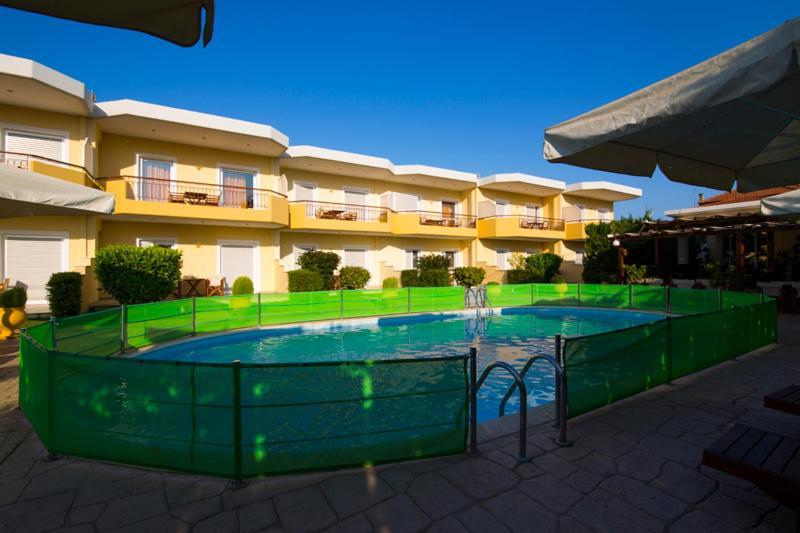 זכארו Vakis Apartments מראה חיצוני תמונה