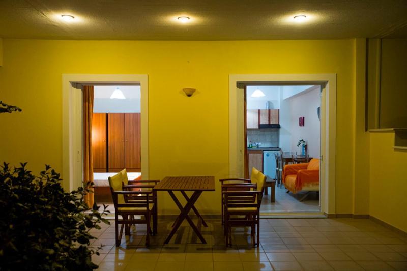 זכארו Vakis Apartments חדר תמונה