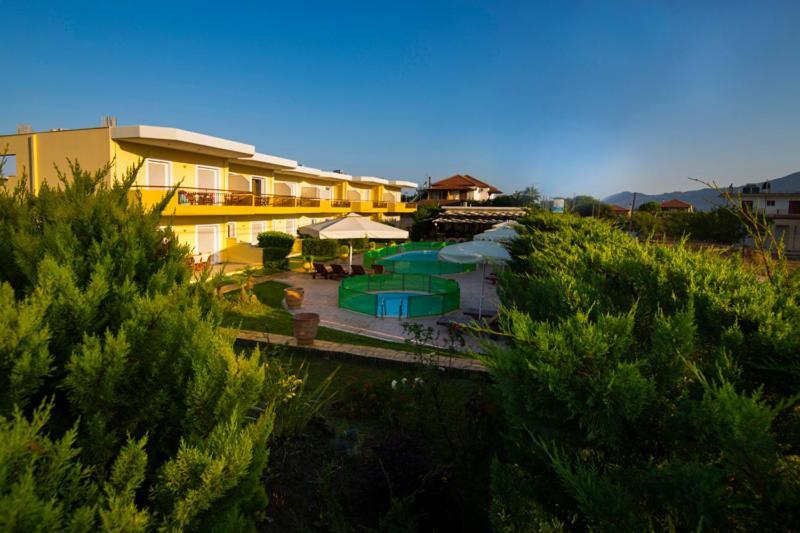זכארו Vakis Apartments מראה חיצוני תמונה